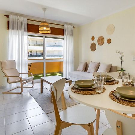 1Br Infante Flat In Quarteira By Lovelystay エクステリア 写真